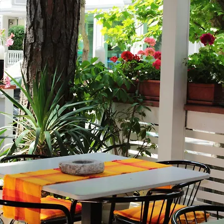 Plaza Szálloda 3*